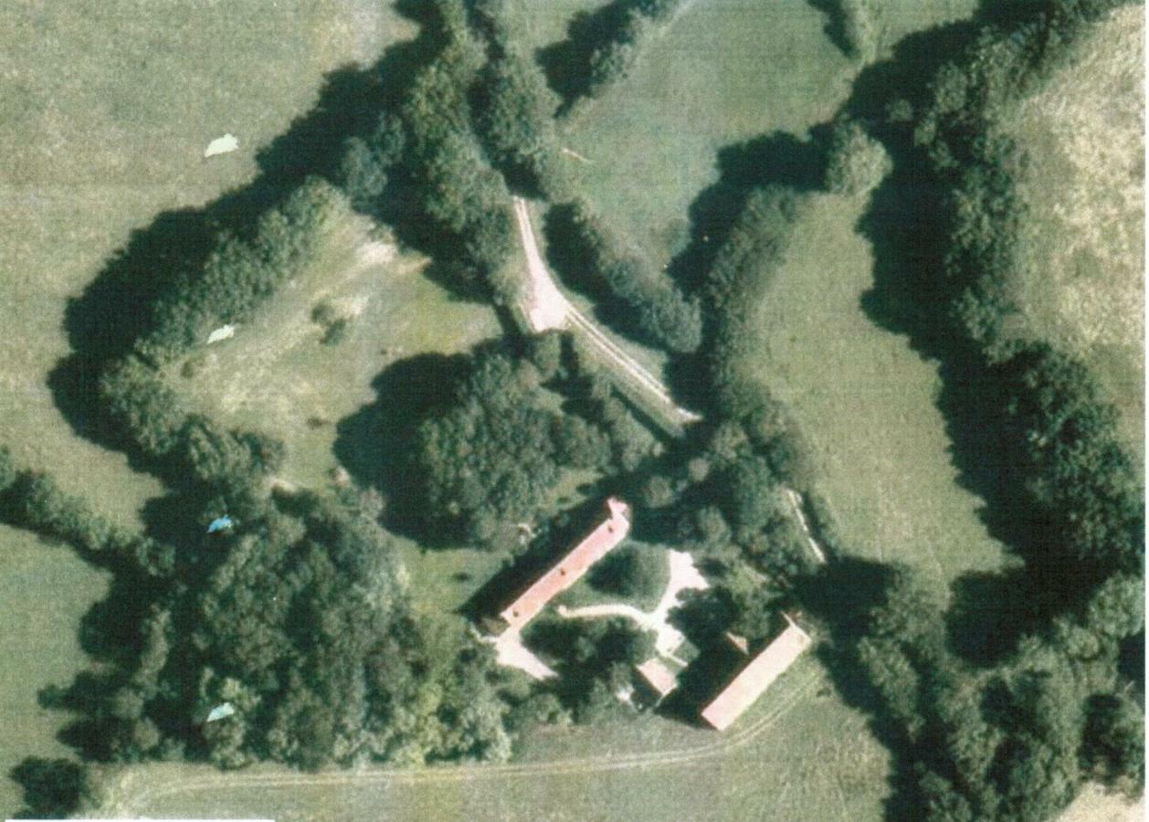 Domaine De La Touche Mosnay Acomodação com café da manhã Exterior foto