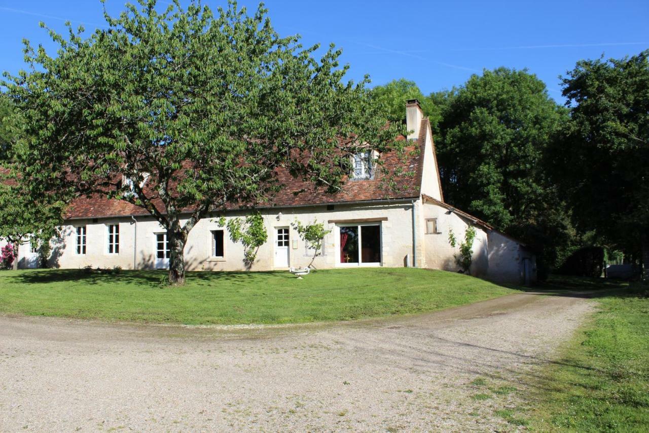 Domaine De La Touche Mosnay Acomodação com café da manhã Exterior foto